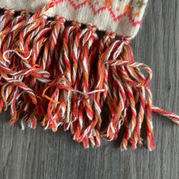 American Eagle Outfitters lambs wool scarf - Picture 2 of 4